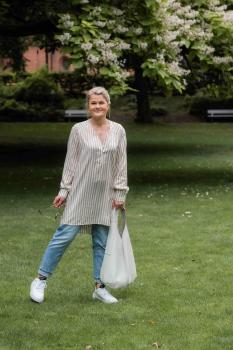 Viskose mit Streifen, beige